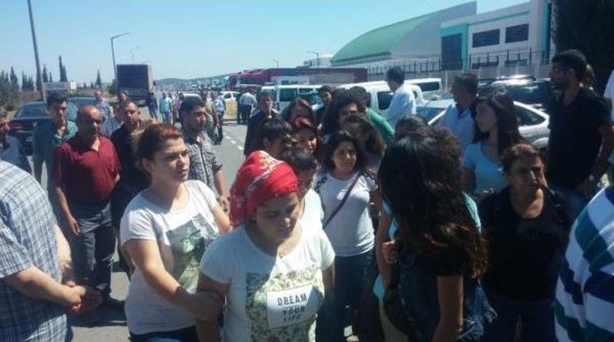 Anne Ile Oğulun Cenazesi İstanbul'a Getirildi