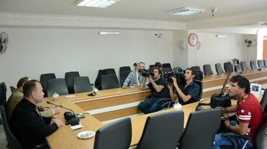 Ak Parti Afyonkarahisar İl Başkanlığı Haftalık Olağan Basın Toplantısı