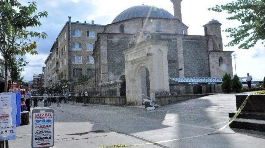 Giresun&rsquo;da Ş&uuml;pheli &Ccedil;anta Paniği