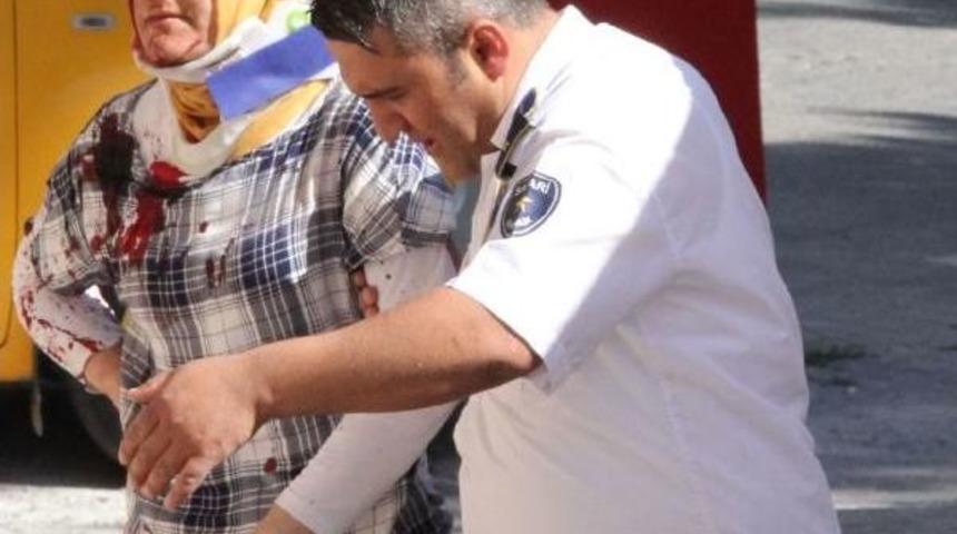 20 Dakika Arayla Meydana Gelen Iki Ayrı Kazada 4 Kişi Yaralandı