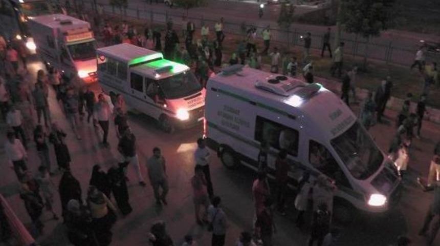 Suru&ccedil;'ta &Ouml;len 3 Gencin Cenazeleri Muş'ta Toprağa Verildi