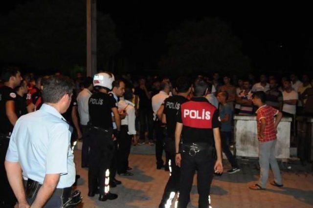 Mahalleli Ile Iraklı Türkmenler Arasında 'çatapat' Kavgası: 3 Yaralı