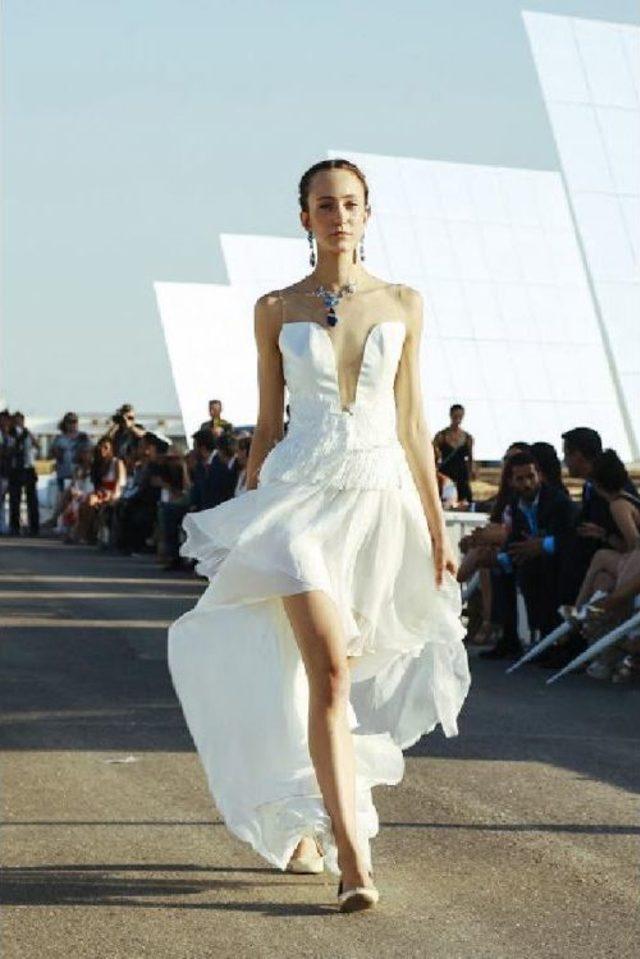 Turkish Jewellery Brand’S Innovative Solar Powered Catwalk Marks Spain