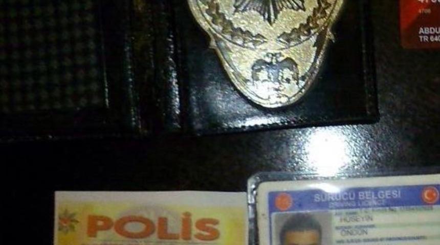 Komiser Dayısının Kokartıyla Polisliğe Soyundu