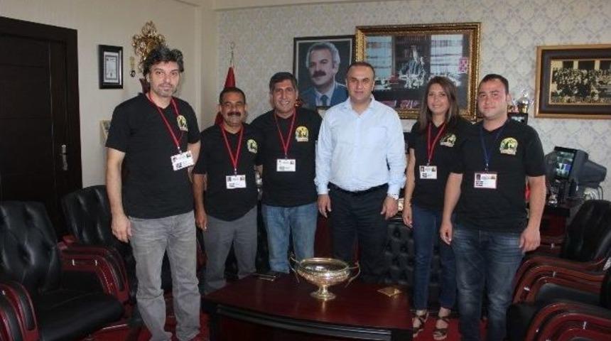 Karataş&rsquo;ta Sokak Hayvanları İ&ccedil;in Barınak