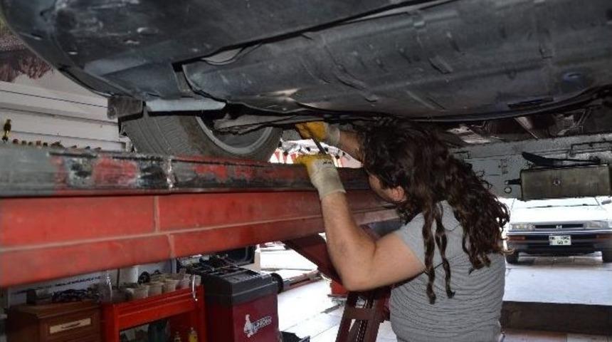 Tatile &Ccedil;ıkacak S&uuml;r&uuml;c&uuml;lere Lastik Uyarıları