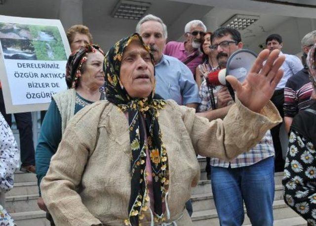 Fındıklı’Da Çed Toplantısı Protesto Edildi; 'bizden Bir Kaşık Su Alamazlar'