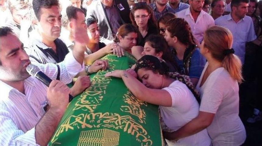 Suru&ccedil;&rsquo;ta Hayatını Kaybeden Boyraz&rsquo;ın Cenazesi Toprağa Verildi