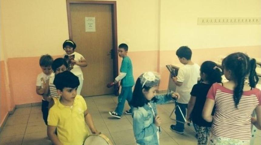 N&uuml;sem &Ccedil;ocuk &Uuml;niversitesi Oyun, Dans Ve M&uuml;zik Programı Sona Erdi