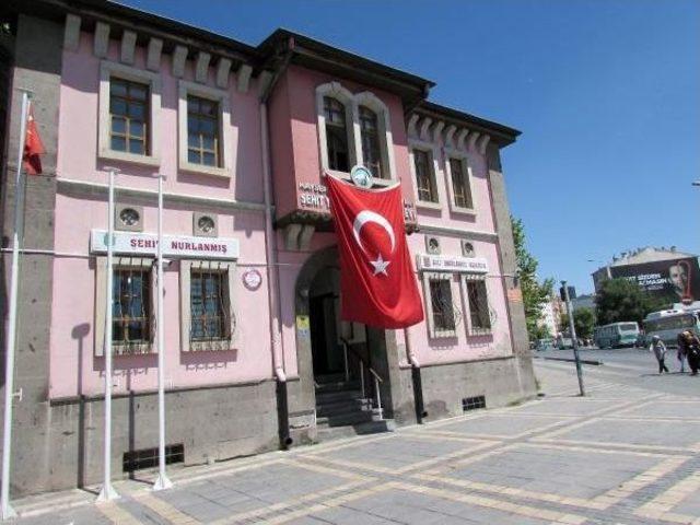 Kayseri Şehit Aileleri Ve Gazi Derneği'nden Terör Tepkisi