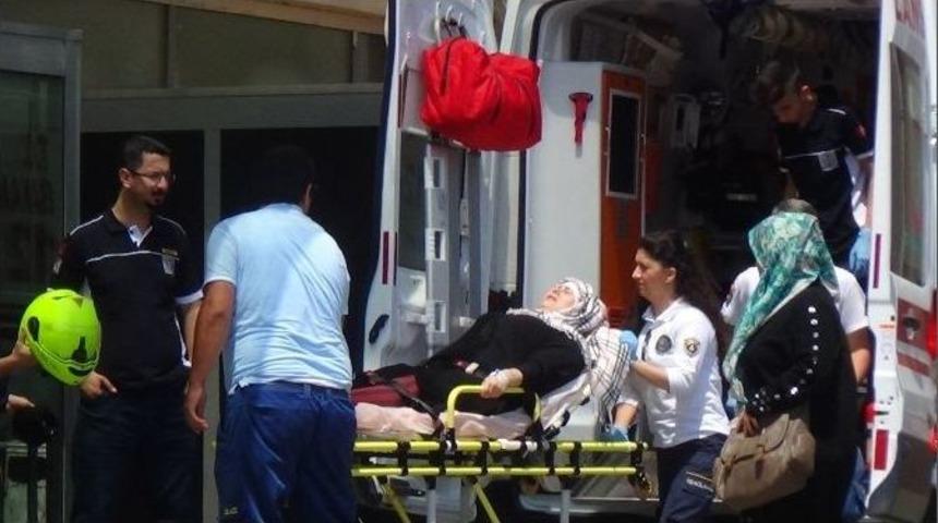 Iraklı Kadına Otomobil &Ccedil;arptı