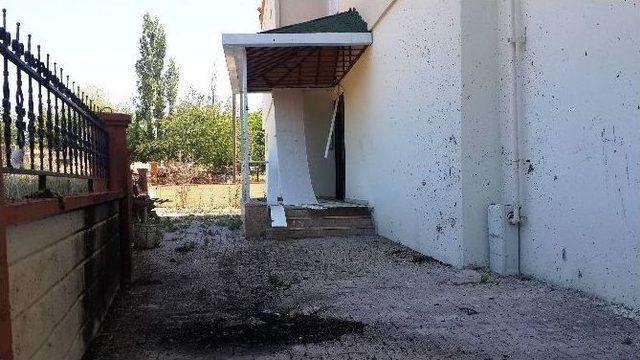 Malatya’da Alev Alan Piknik Tüpü Bomba Gibi Patladı