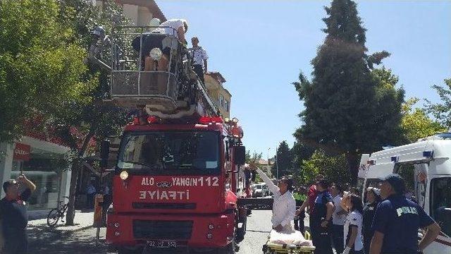 Isparta&rsquo;da İş Yerinde Yangın 2