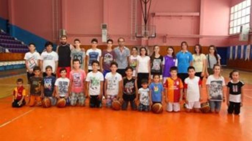 Ordu&rsquo;da Basketbol Kursu S&uuml;r&uuml;yor