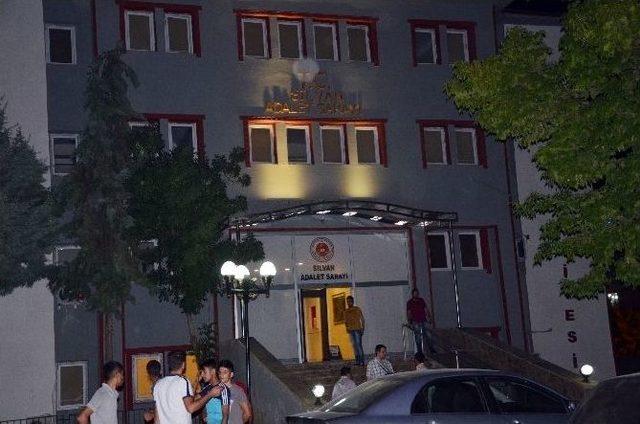 Silvan’da Pkk’ya Katılmak İsteyen 4 Kişi Tutuklandı