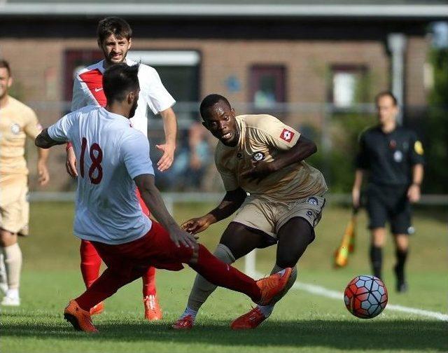 Osmanlıspor Komşuya Boyun Eğdi