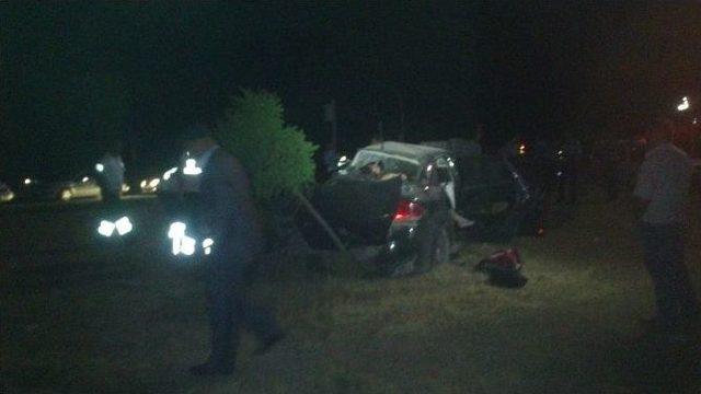 Erzincan’da Feci Kaza: 3 Ölü, 4 Yaralı