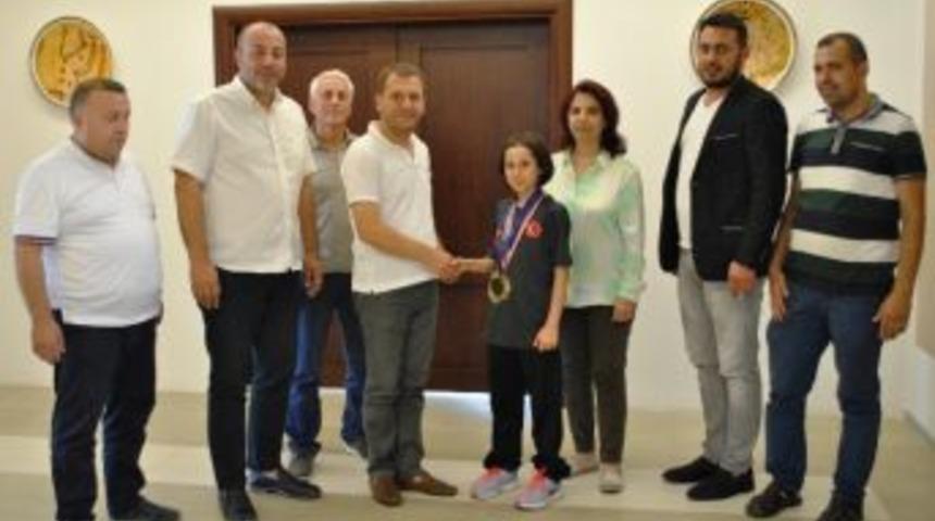 Avrupa Şampiyonu Zeynep Taşkın &Ccedil;tso&rsquo;yu Ziyaret Etti