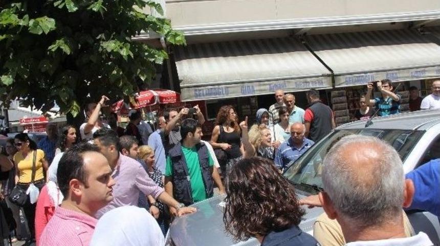 T&uuml;rk&uuml;lere Başlayan Protesto Başladığı Gibi Bitmedi