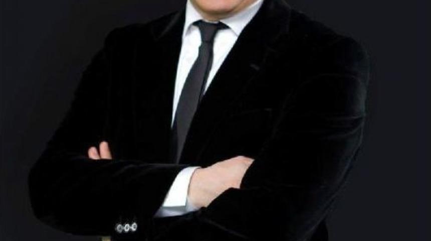 Basın &Ouml;zg&uuml;rl&uuml;ğ&uuml; &Ouml;d&uuml;l&uuml; Can D&uuml;ndar'a