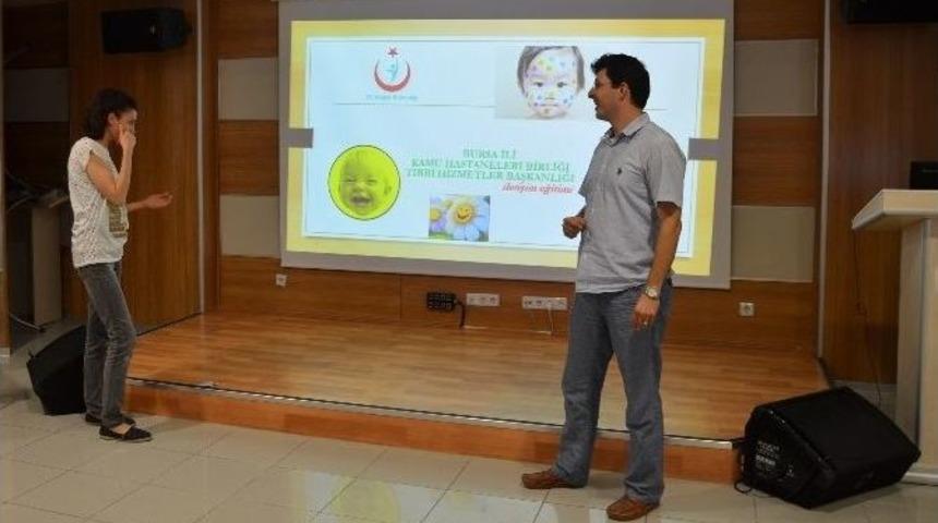 Sağlık &Ccedil;alışanlarına "drama"tik Eğitim