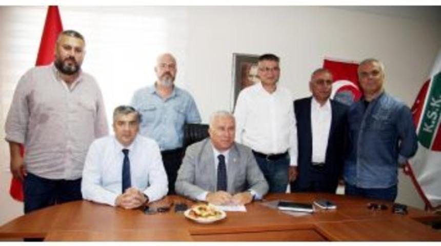 Karşıyaka'ya Acar'dan 10 Milyon Tl Bağış