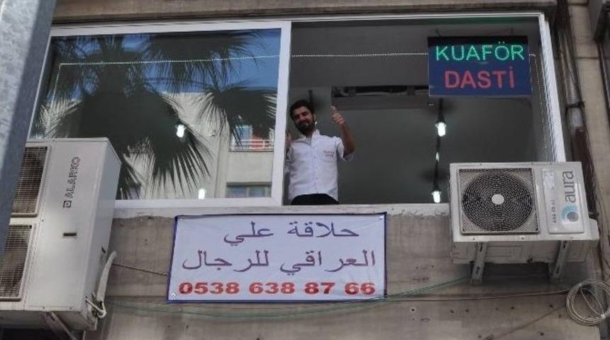 Iraklı Berber Tabelasını Arap&ccedil;a Yazdırdı