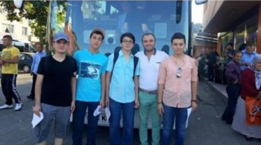 Başarılı &Ouml;ğrencilerin Yaz Tatili Kızılay&rsquo;dan