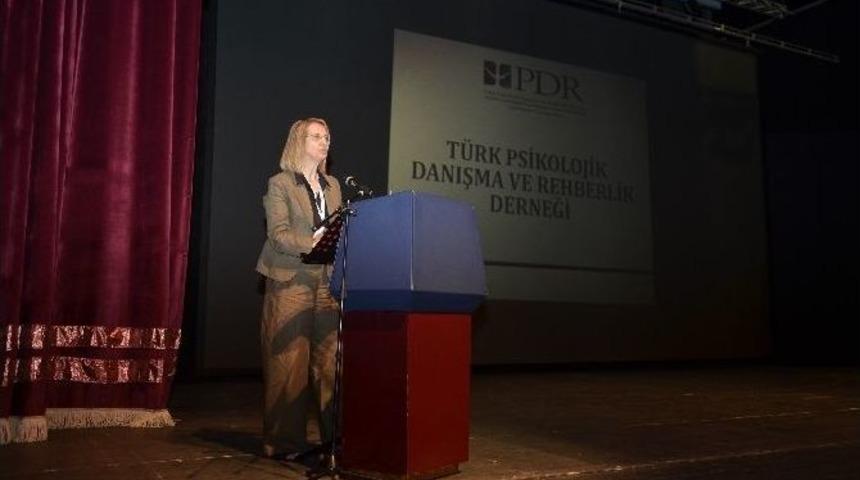 12. Ulusal Psikolojik Danışma Rehberlik &Ouml;ğrenci Kongresi