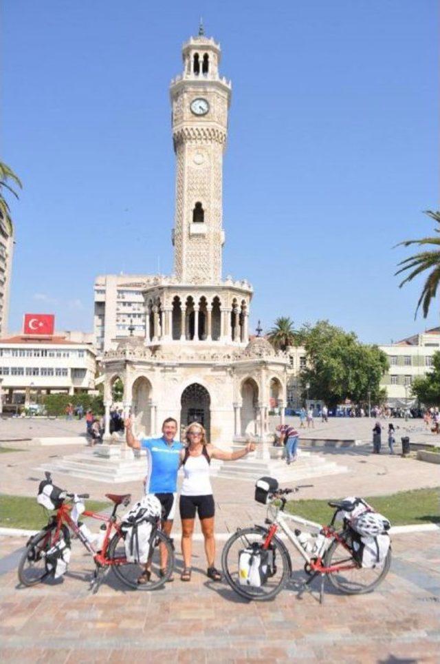 Alman Çift, Bisikletli Gezilerini İzmir'de Noktaladı