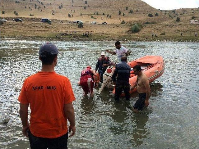 Muş’ta Boğulan Gencin Cesedine Ulaşıldı