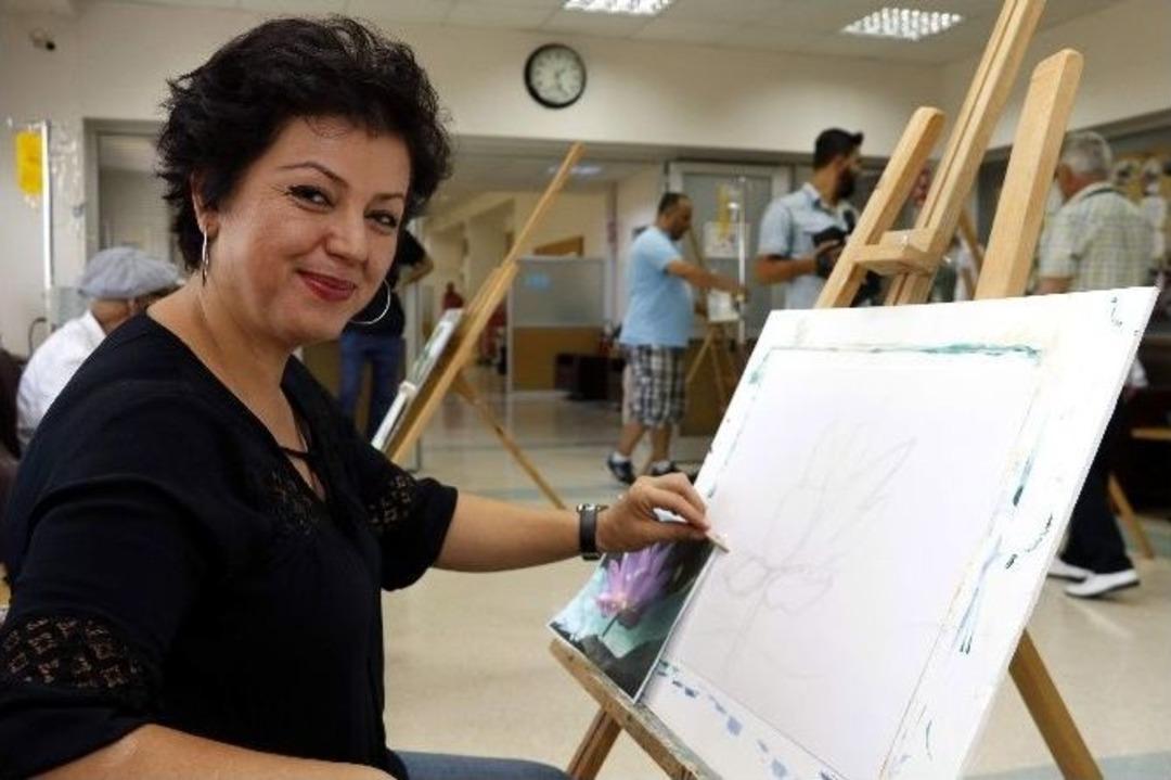 Kansere Vurulan "renkli Fır&ccedil;a" Darbeleri