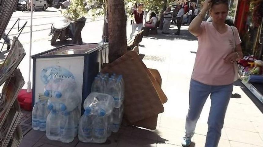 Kavurucu Sıcakta Su Tepeleri