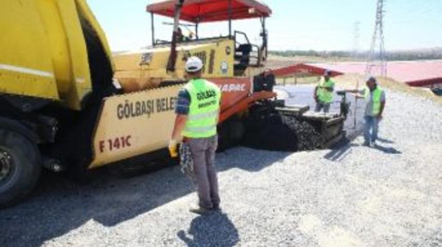 G&ouml;lbaşı&rsquo;nda Asfalt Atağı