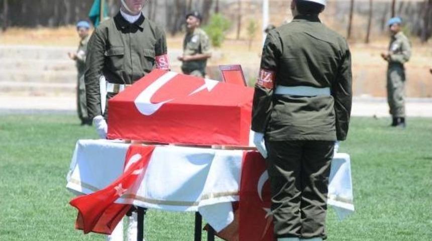 Şehit Astsubay I&ccedil;in Gaziantep&rsquo;Te T&ouml;ren D&uuml;zenlendi