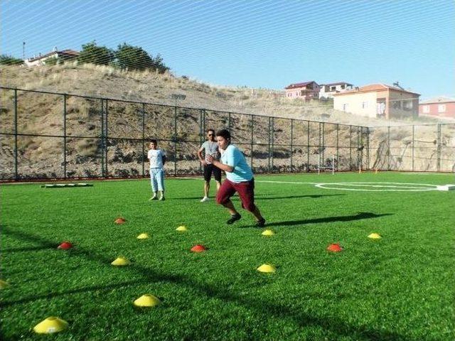 Hasangazi Köyünde Yaz Futbol Kursları Başladı