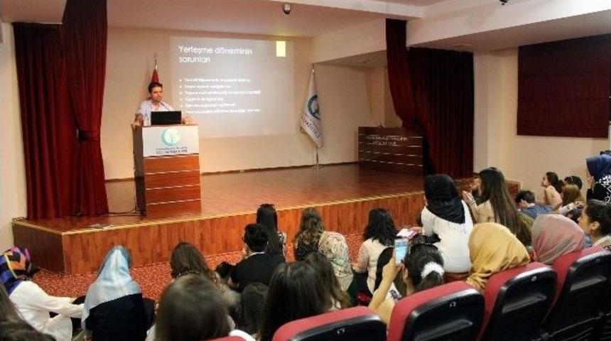 M&uuml;lteci &Ccedil;ocuklar Ve Travmatik &Ccedil;ocuğa Yaklaşım Konferansı