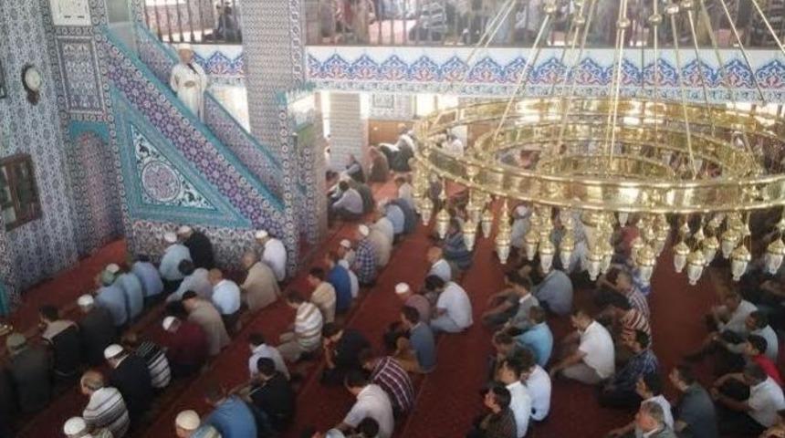 Cuma Hutbesinde Birlik Ve Beraberlik Vurgusu Yapıldı