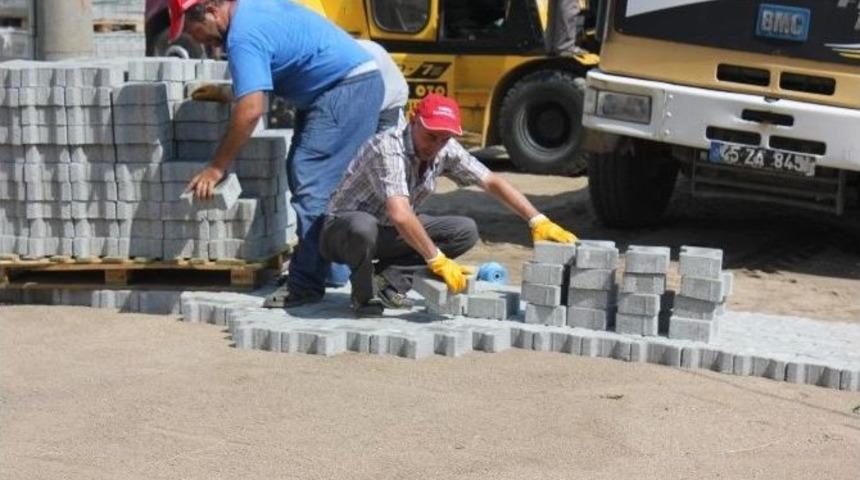 Turgutlu&rsquo;da Yol &Ccedil;alışmaları Devam Ediyor