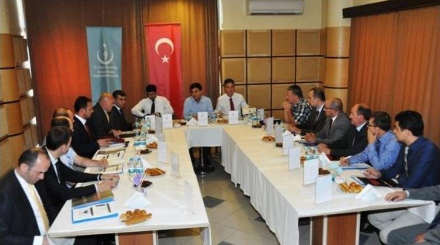 T&uuml;rkiye Kamu Hastaneleri Kurumu Başkanı &Ccedil;ukurova G&uuml;m&uuml;şhane&rsquo;de