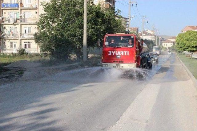 Alt Yapı Çalışması Tamamlanmadı Gerekçesiyle, Yolu Trafiğe Kapattılar