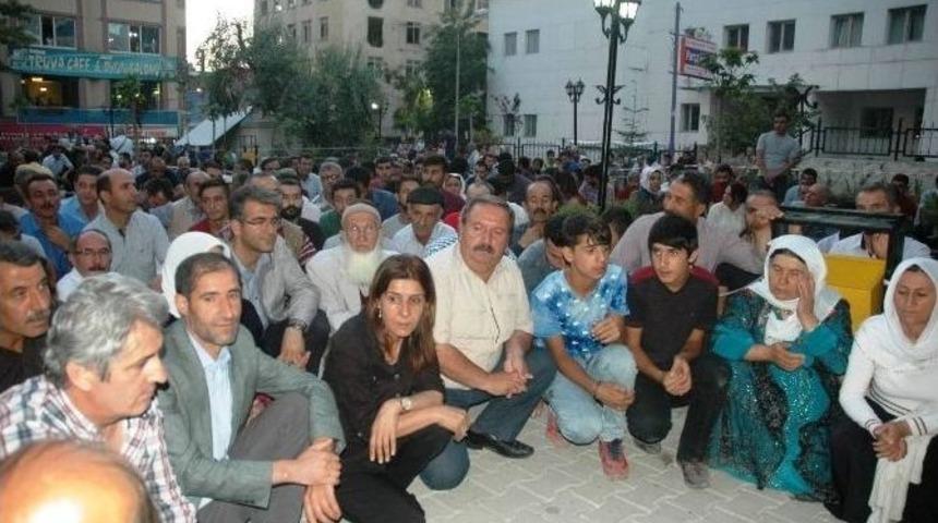 Van&rsquo;da Hdp Ve Dbp&rsquo;den &rsquo;operasyon&rsquo; A&ccedil;ıklaması