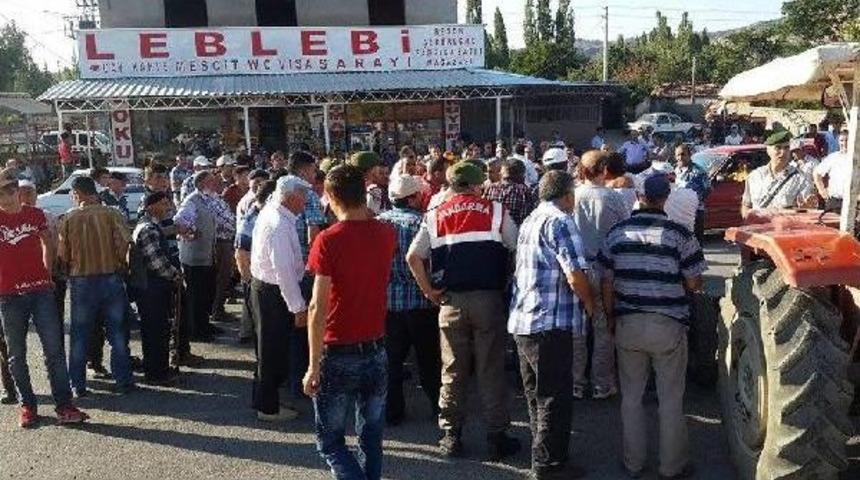 İ&ccedil;me Suyu Pompalayan Deponun Elektriğinin Kesilmesi K&ouml;yl&uuml;leri Ayaklandırdı