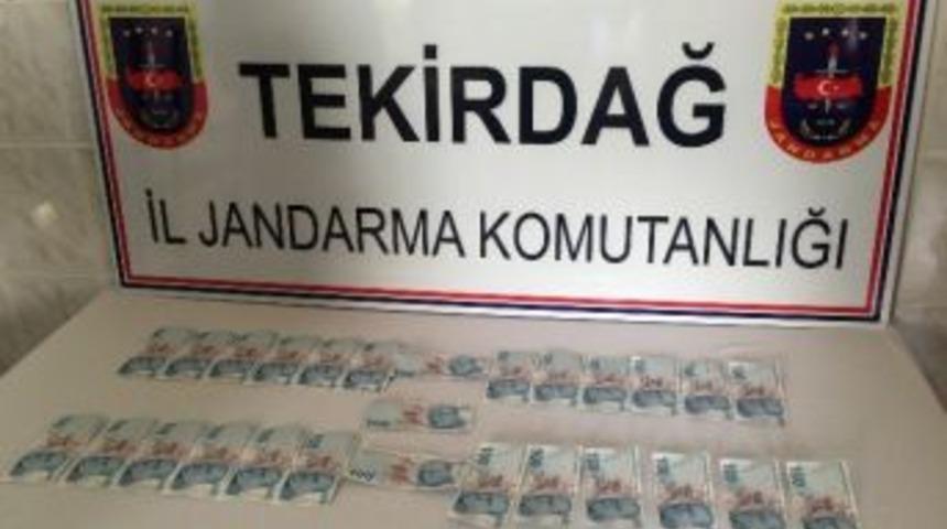 Sahte Paralarla Su&ccedil;&uuml;st&uuml; Yakalandılar
