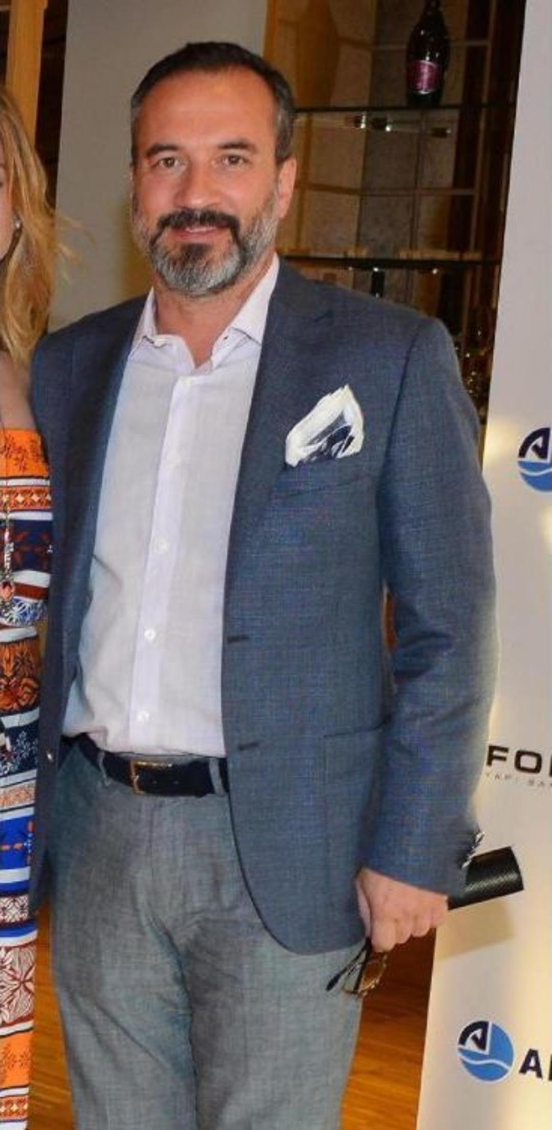 İş Dünyası Koalisyon Istedi