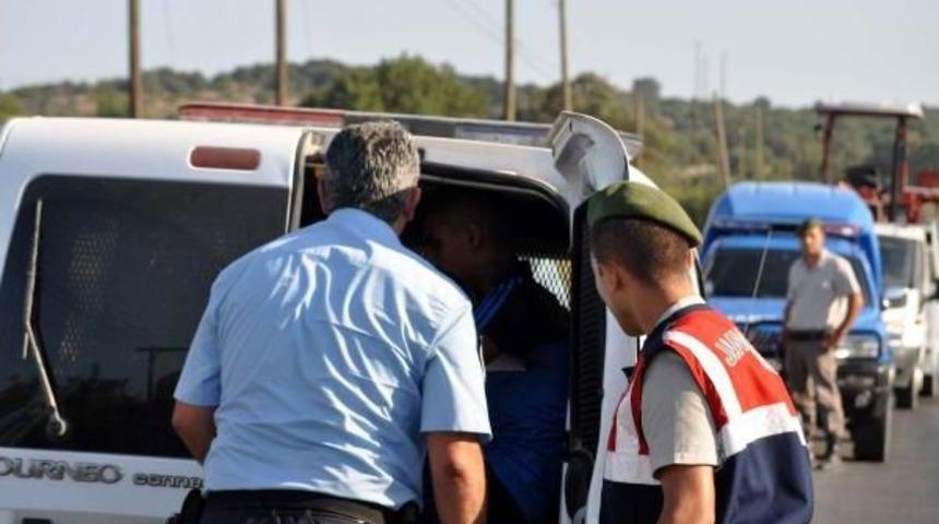 Uslanmayan Hırsızlık Zanlısının &Ouml;zg&uuml;rl&uuml;ğ&uuml; 2 Saat S&uuml;rd&uuml;