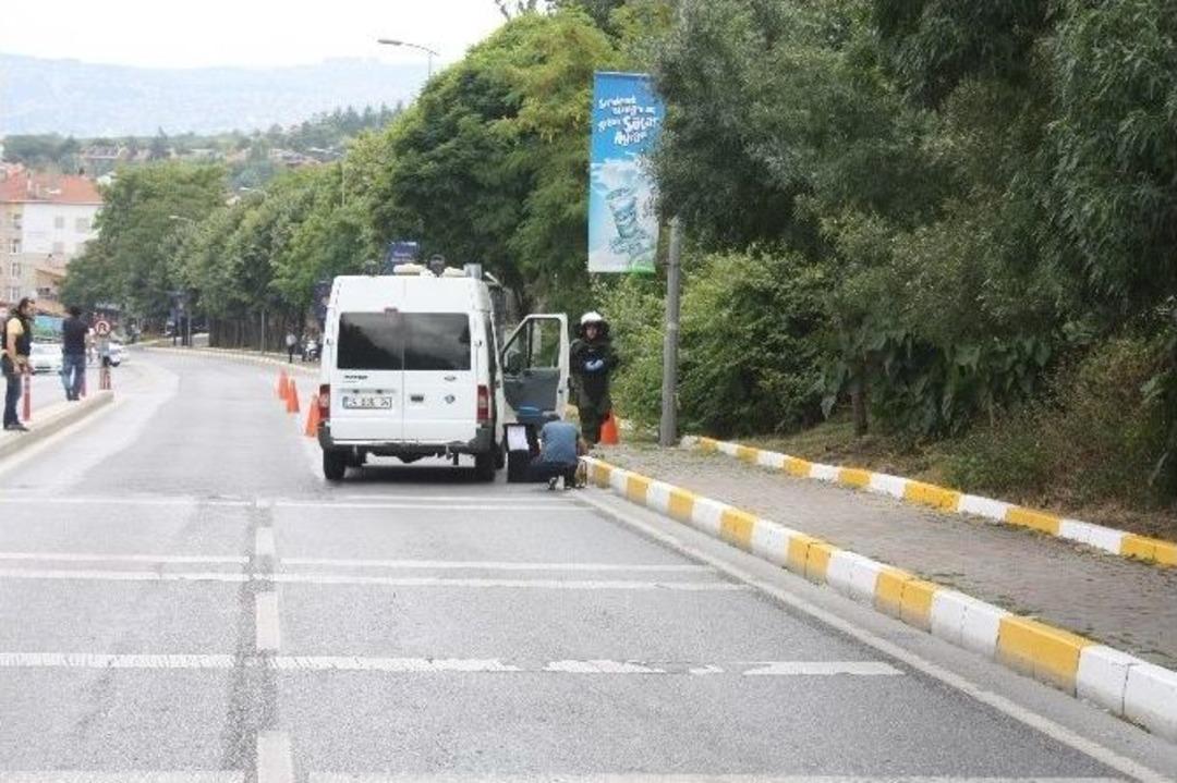 Başbakan Davutoğlu&rsquo;nun Ge&ccedil;iş G&uuml;zergahında Ş&uuml;pheli Valiz Paniği