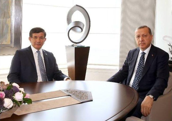 Cumhurbaşkanı Erdoğan, Başbakan Davutoğlu İle Görüştü