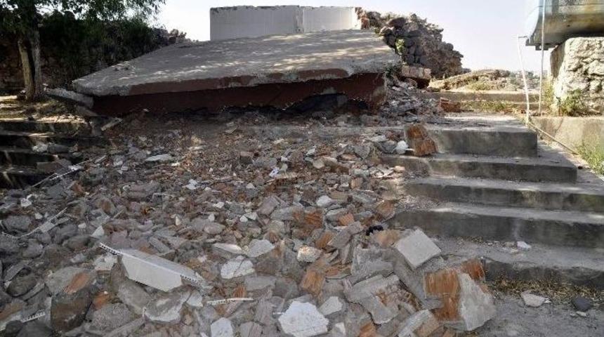 Tarihi Kale Restorasyon Olmayı Bekliyor