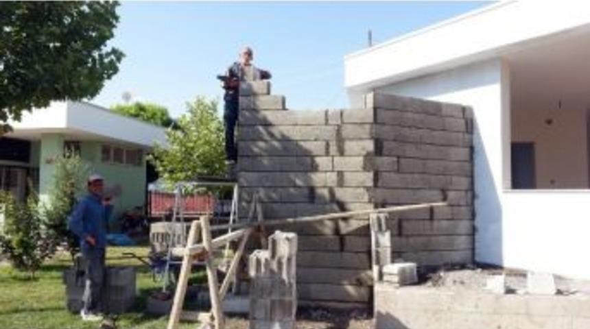 Ceylanpınar Belediye Başkanı, &Ouml;zg&uuml;rl&uuml;k Parkını İnceledi